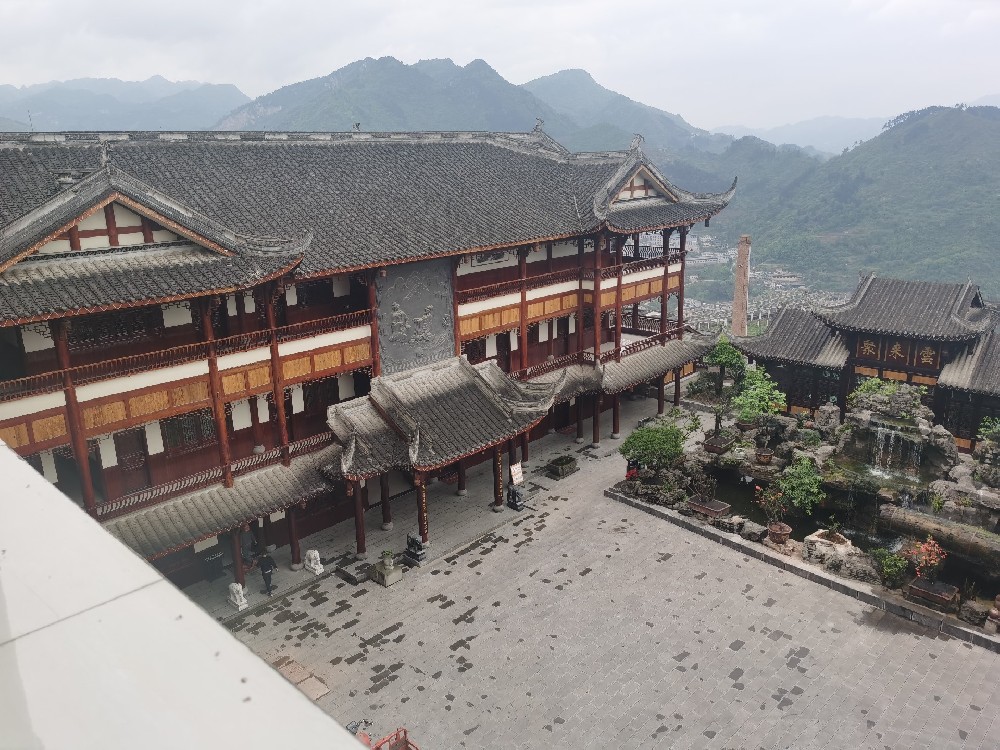 酱洲坊：岁月凝香，高端酱香典范